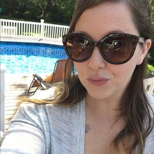 Meet your Posher, Stacie